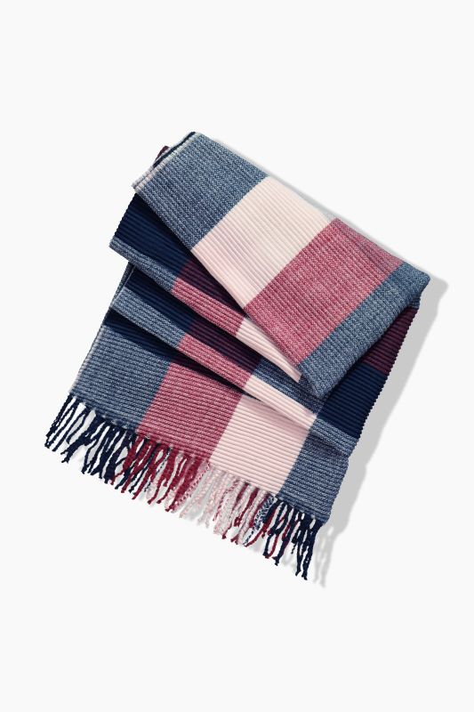 Pleated scarf