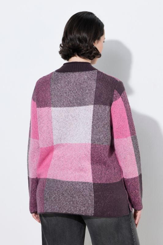 Checkered Long Sleeve Turtleneck Sweater