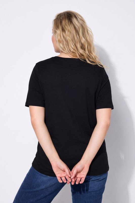 T-shirt, regular fit, short sleeves