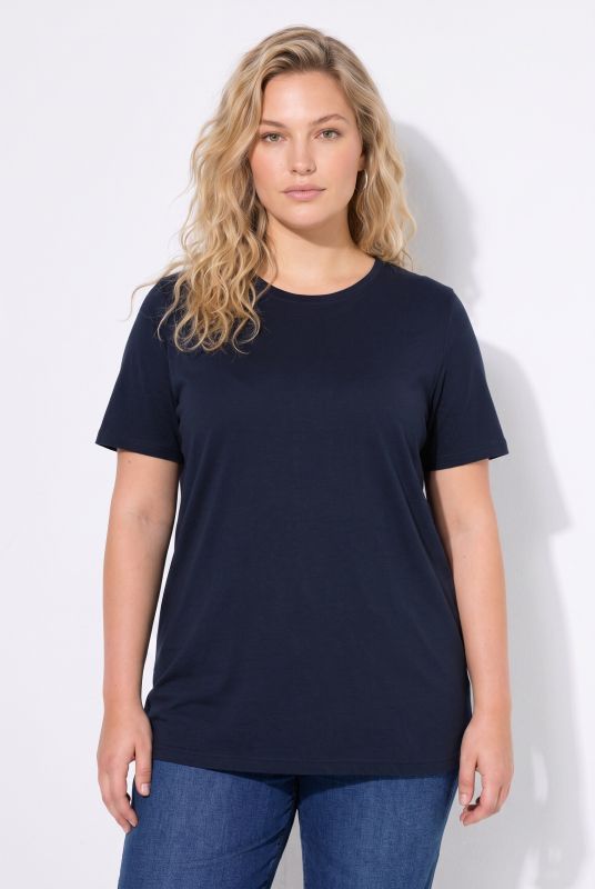 T-shirt, regular fit, short sleeves