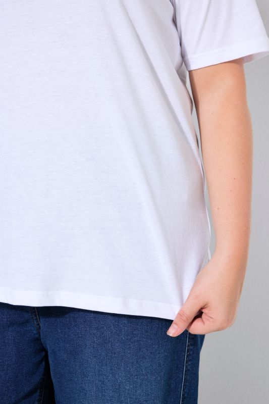 T-shirt, regular fit, short sleeves