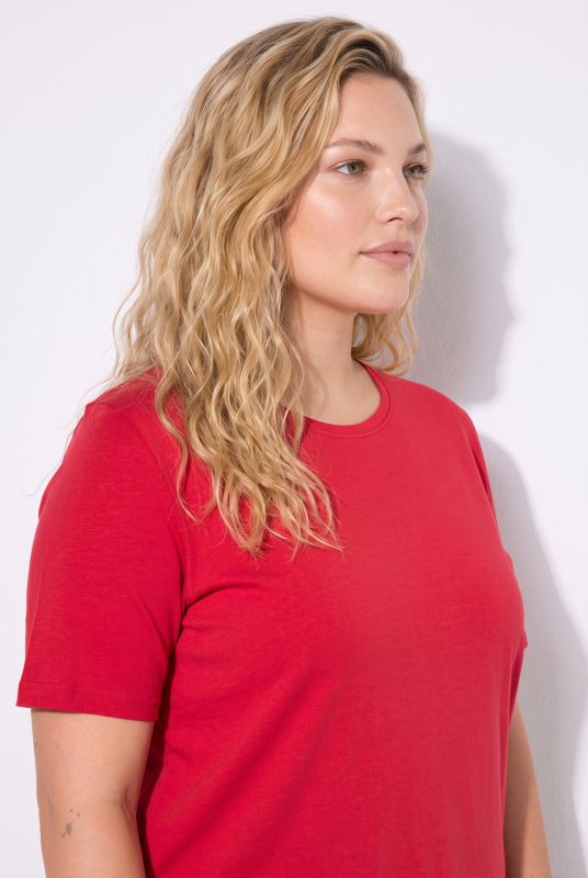 T-shirt, regular fit, short sleeves
