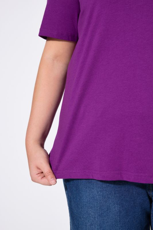 T-shirt, regular fit, short sleeves