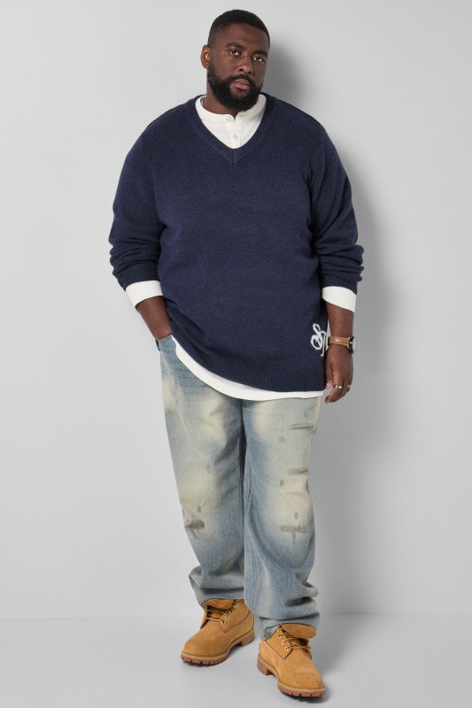 STHUGE jumper