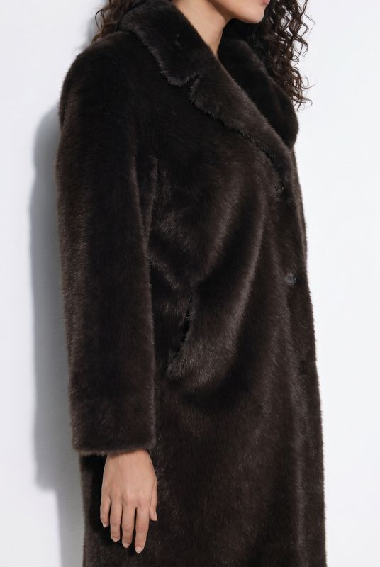 Plush Faux Fur Lapel Collar Coat