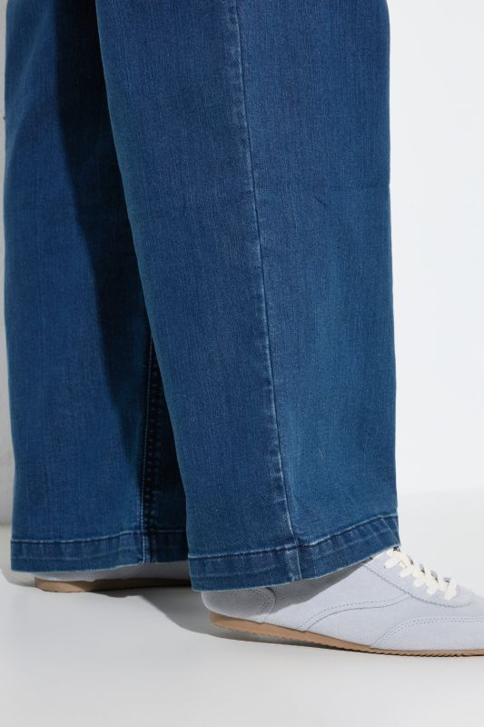 Marlene Elastic Waist Jeans