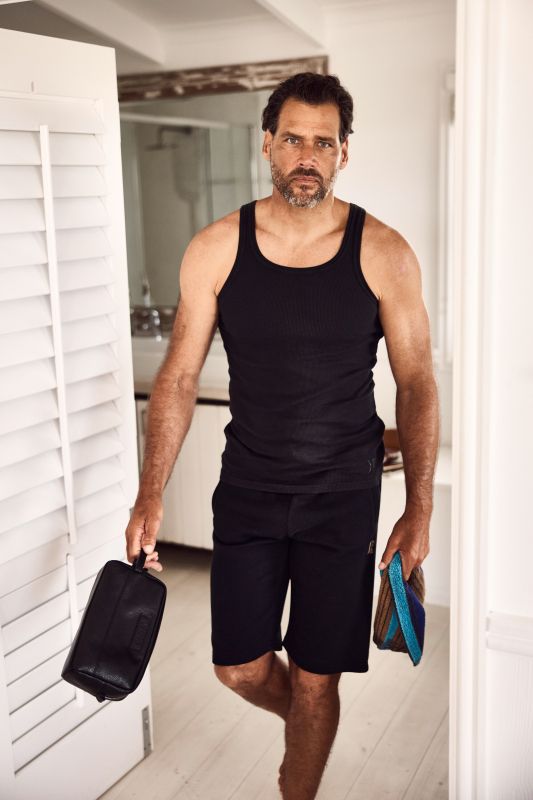 Leather toilet bag