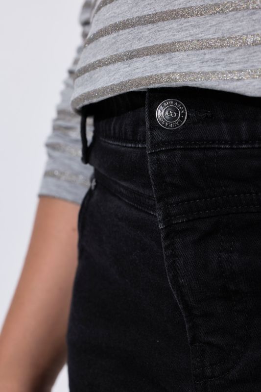 Tummy control jeans