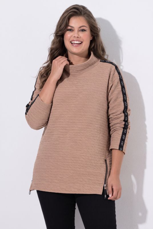 Textured Side Stripe Turtleneck Sweatshirt