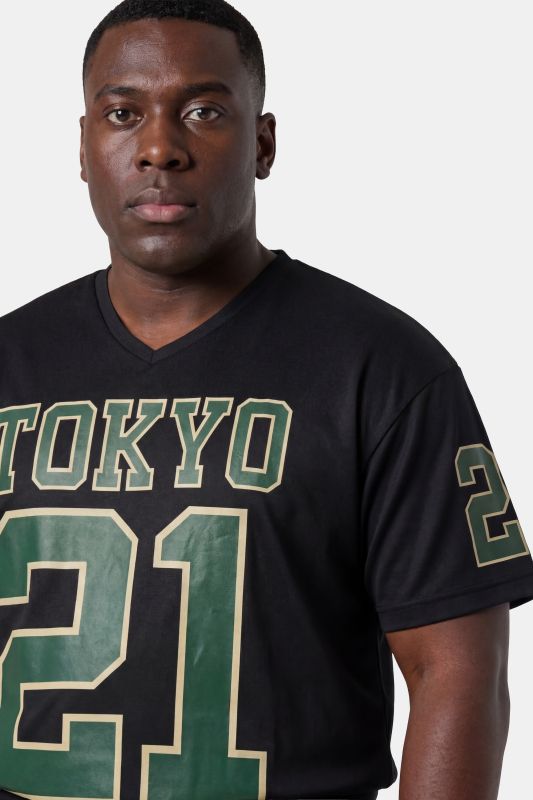 STHUGE T-shirt