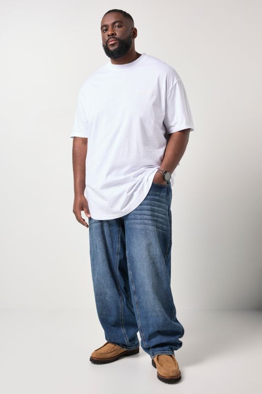 STHUGE T-shirt