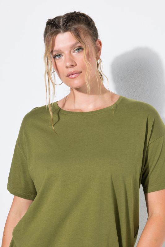 Round Neck Short Sleeve Relaxed Fit Cotton Tee