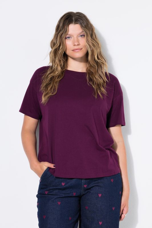Round Neck Short Sleeve Relaxed Fit Cotton Tee