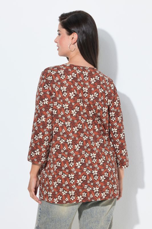 Pleated Neckline 3/4 Sleeve Floral Tee