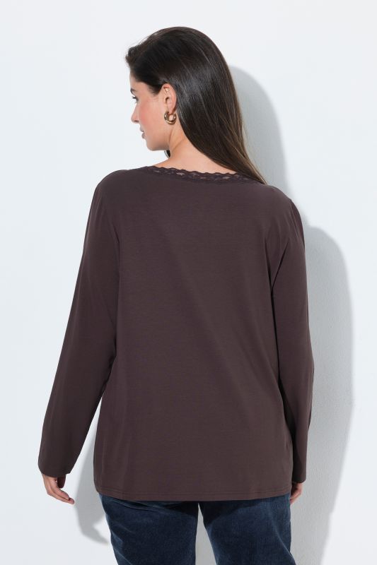 Lace Trim Long Sleeve V-Neck Tee