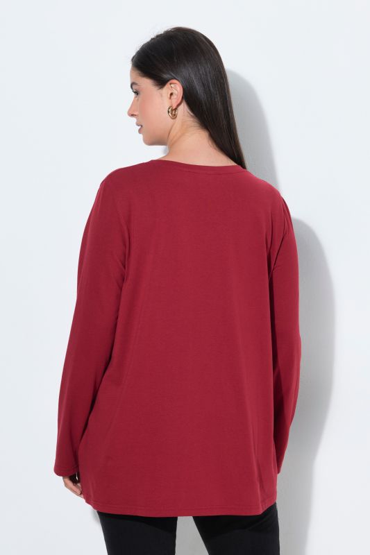 Holiday Animal Long Sleeve Graphic Tee