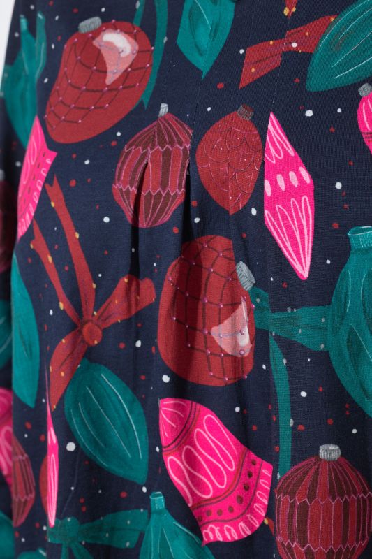 Ornament Print 3/4 Sleeve Tee