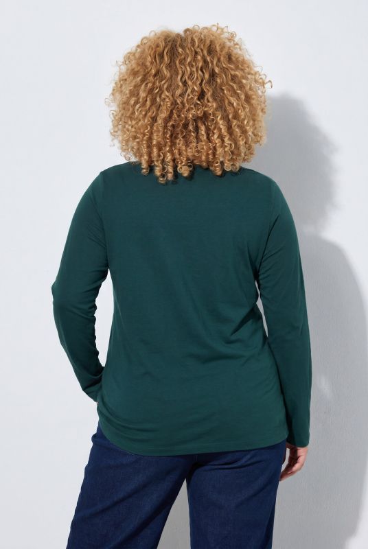Metallic Long Sleeve Holiday Graphic Tee