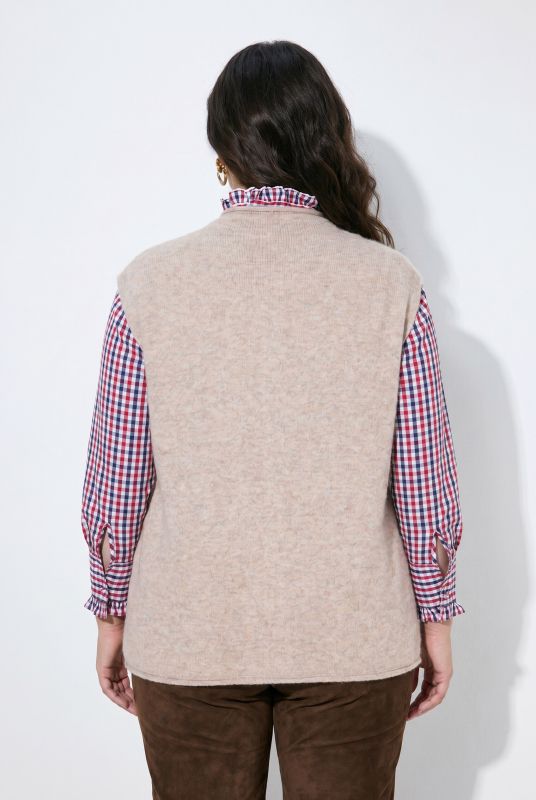 Rolled Edge Button-Down Sweater Vest