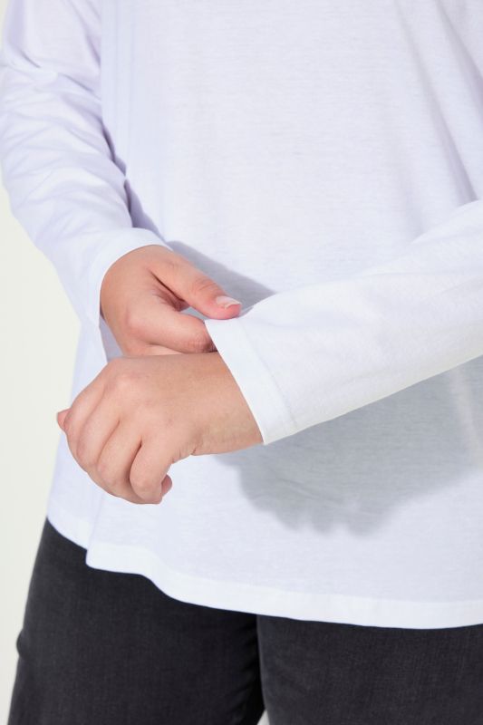 V-Neck Long Sleeve Basic Cotton Tee